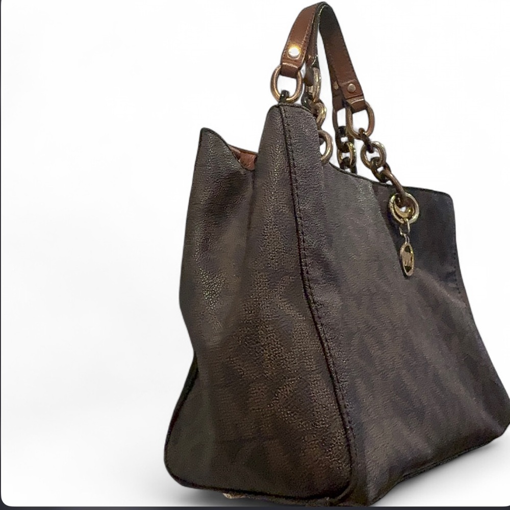 Michael Kors Tote - Picture 2 of 15